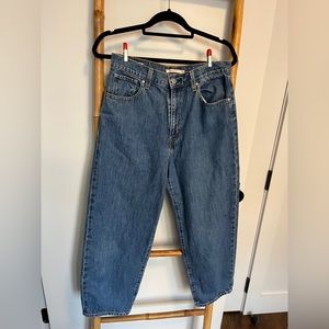 Levi’s balloon leg jeans / 80s / wide leg / high waist